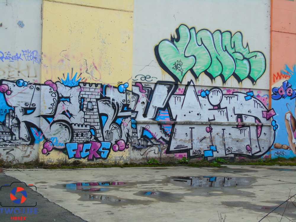 Gallery slide