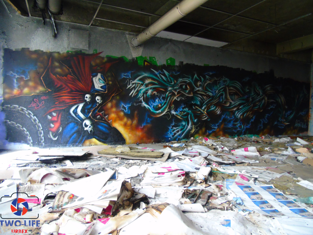 Gallery slide