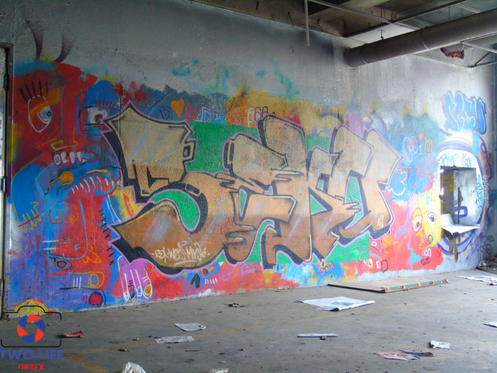 Gallery slide