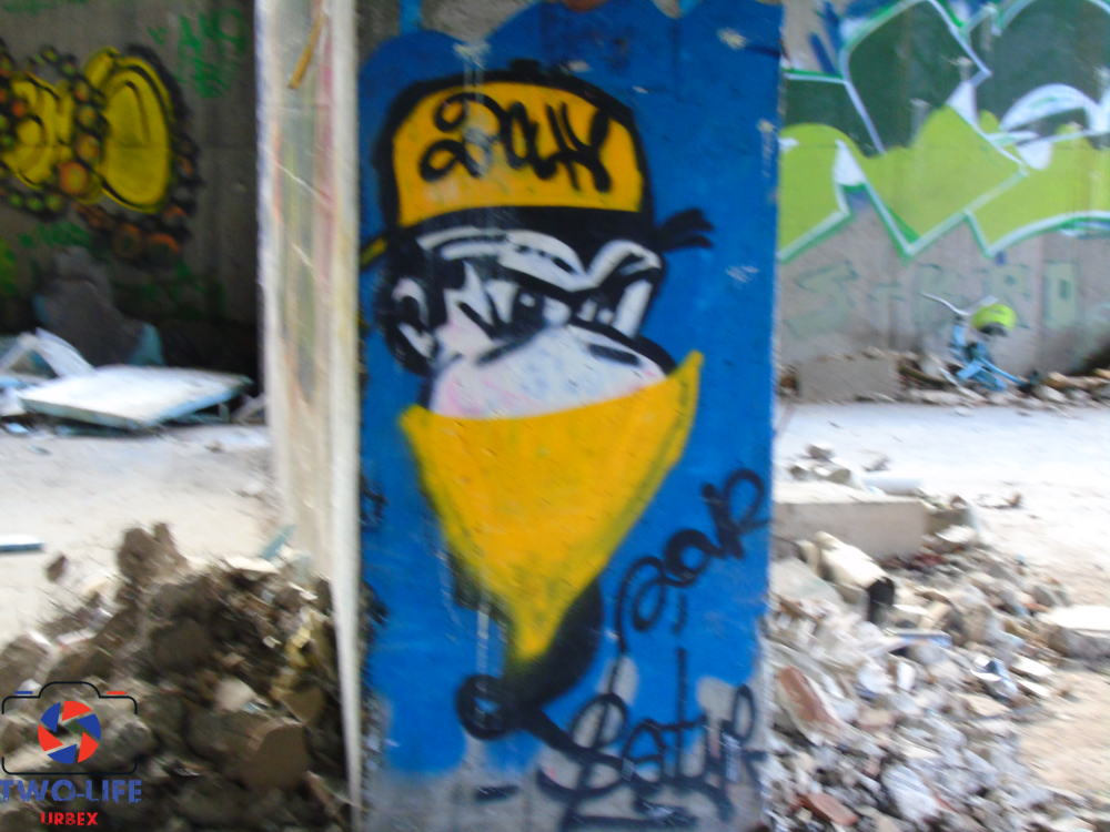 Gallery slide