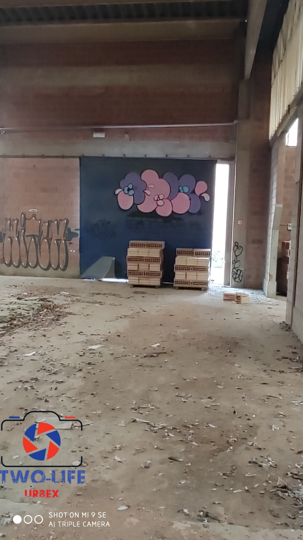 Gallery slide
